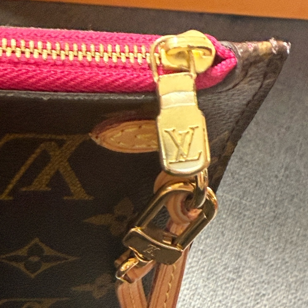 Louis Vuitton Monogram Pochette Pivoine hot pink - Picture 8 of 8
